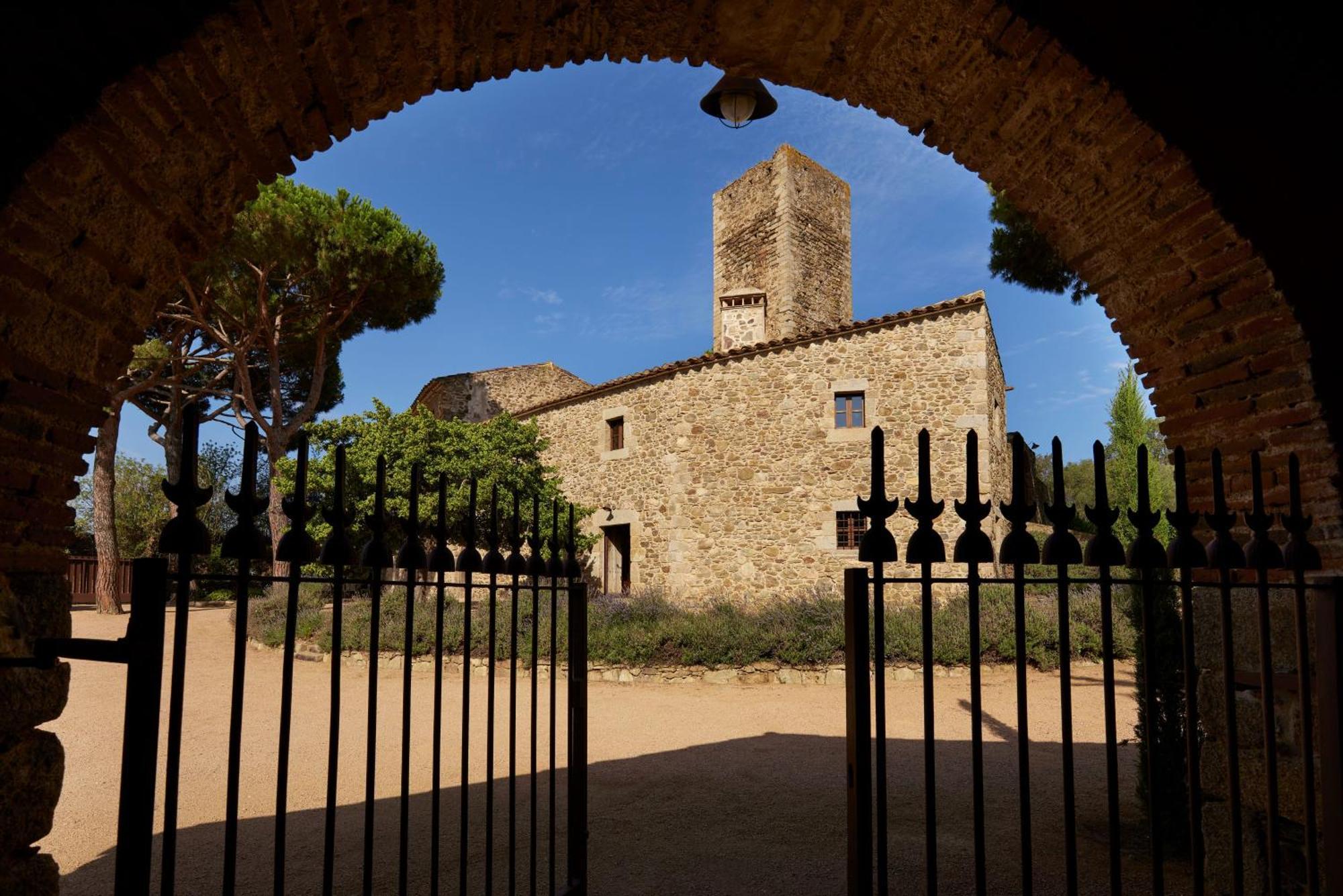 קלנג'ה Masia Torre Lloreta S.Xiii מראה חיצוני תמונה